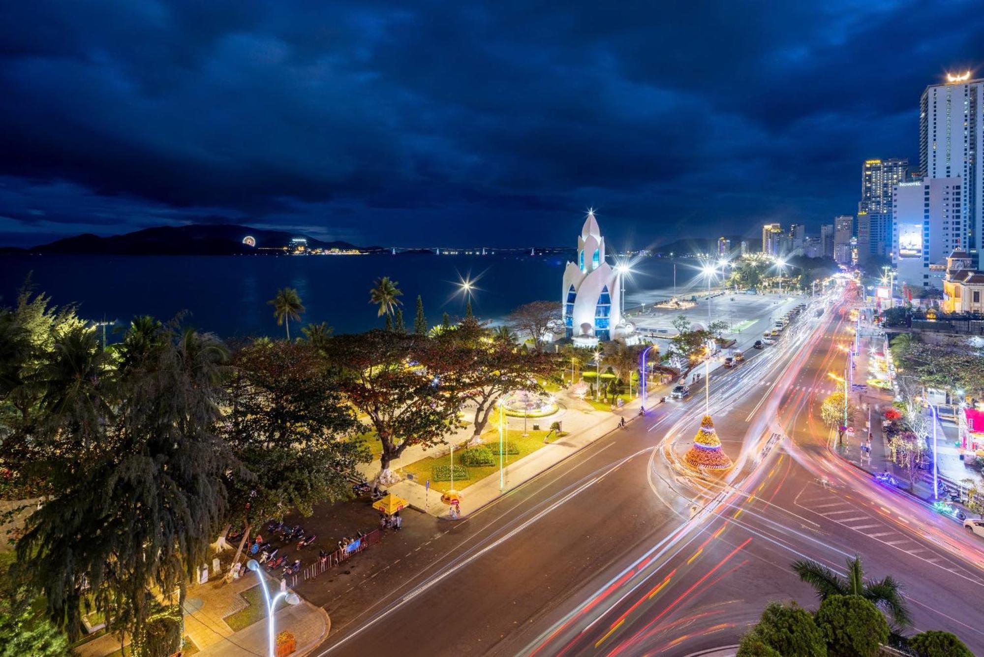 Nha Trang Lodge Hotel מראה חיצוני תמונה